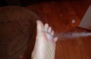 aerosolni tretman stopala zahvaćenog gljivicama